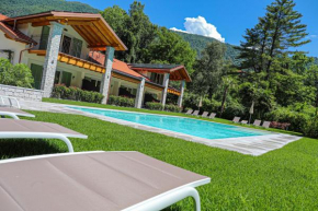 House & Pool Mergozzo